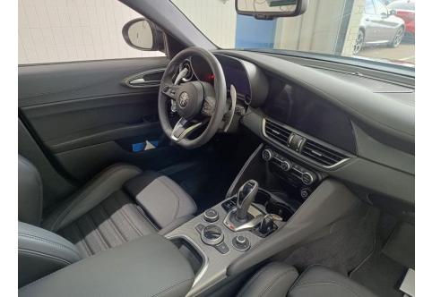 Alfa Romeo Giulia #4
