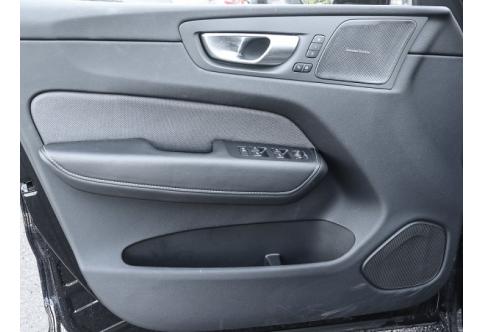 Volvo XC60 #10