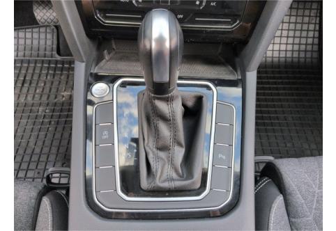 VW Passat #10