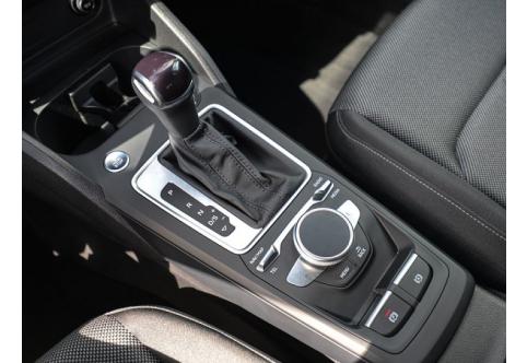 Audi Q2 #15