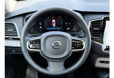 Volvo XC90 #10