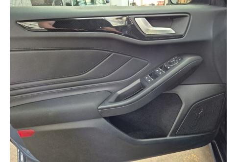 Ford Focus #13
