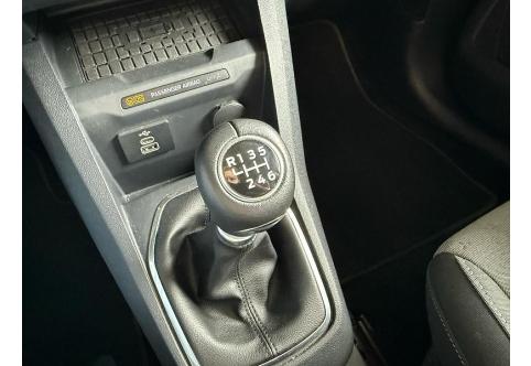 Ford Tourneo Courier #24