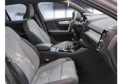 Volvo XC40 #14