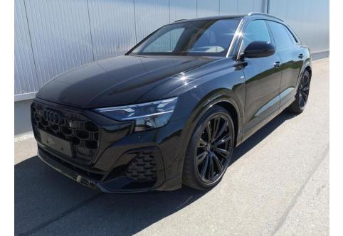 Audi Q8 #1
